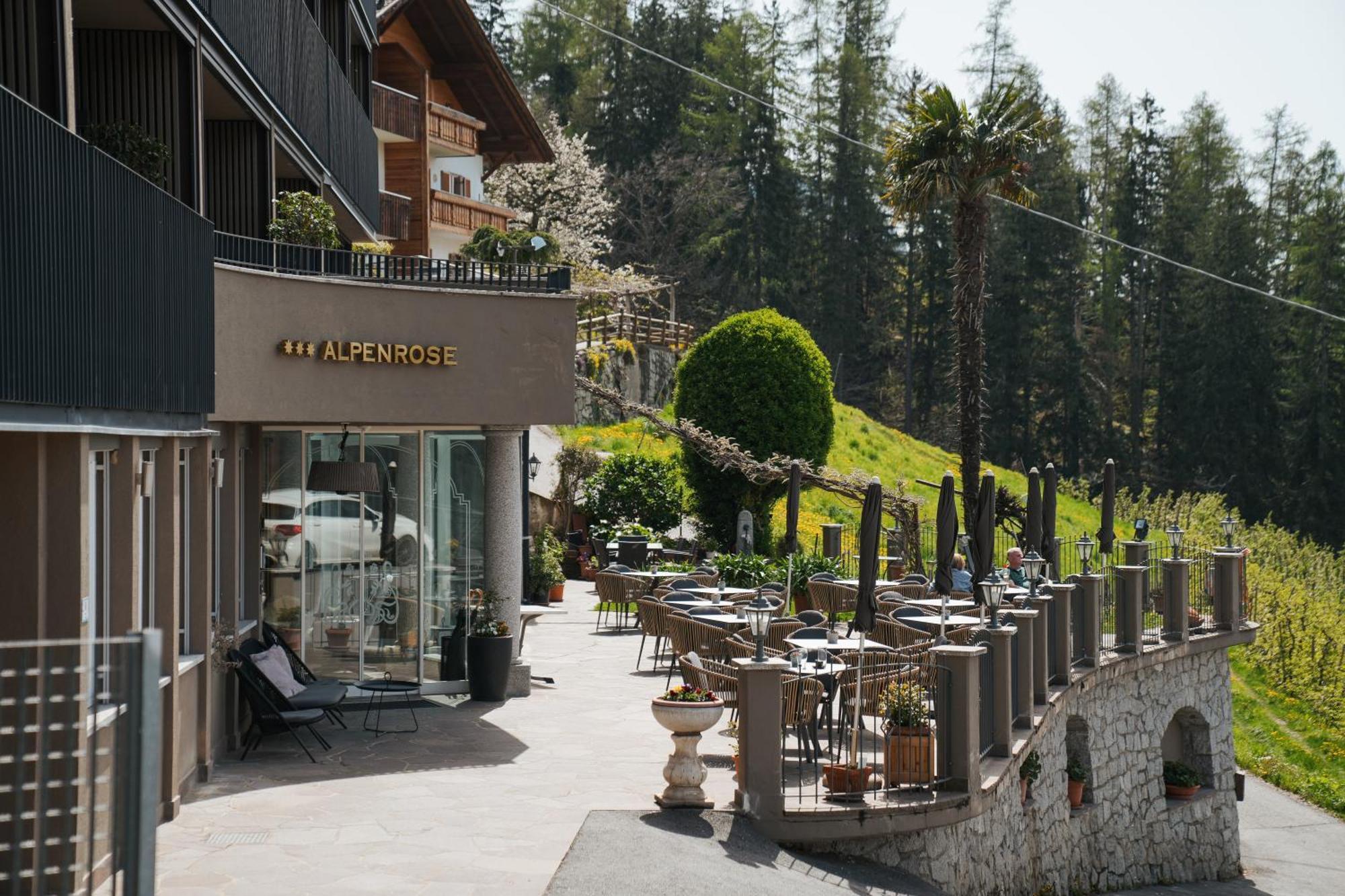 Hotel Alpenrose Шена Екстериор снимка