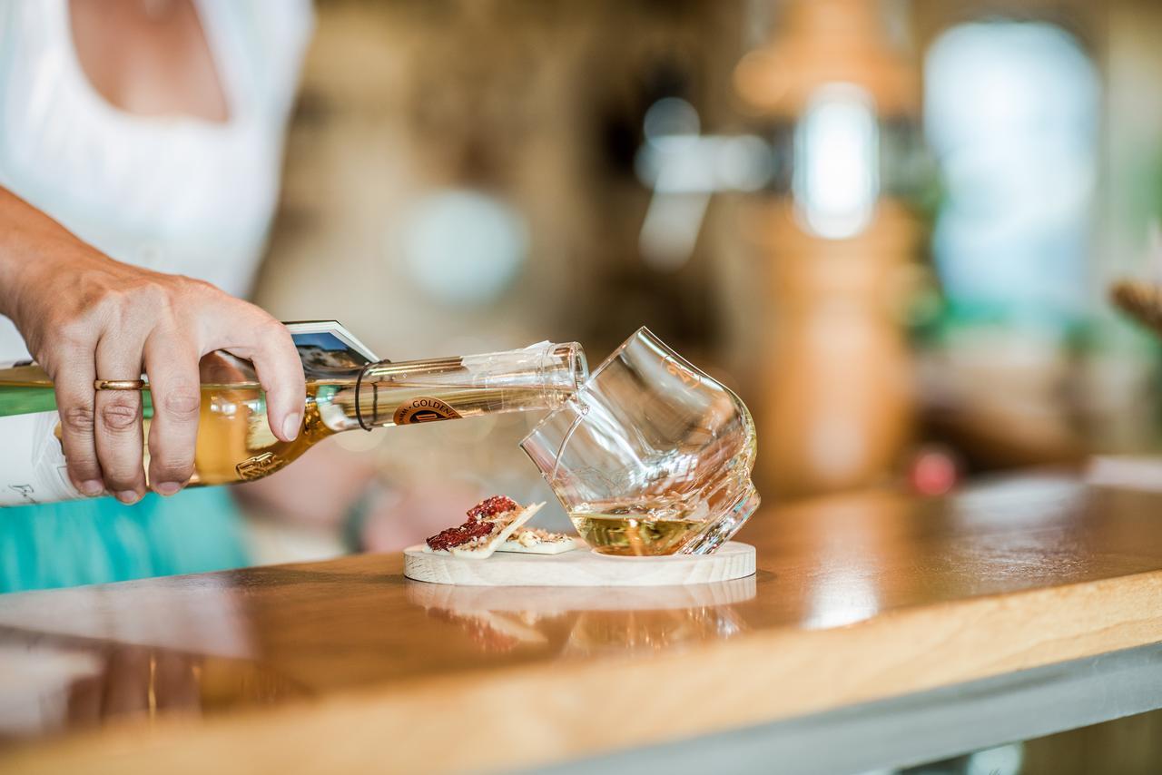 Hotel Alpenrose Шена Екстериор снимка